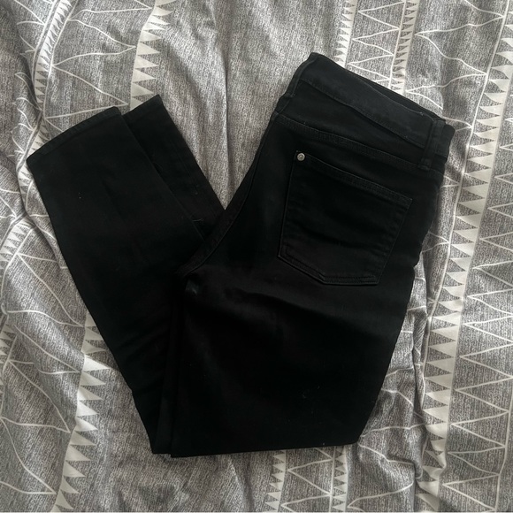 H&M men’s skinny jeans - black w. Knee Tears - SIZE 30 - Picture 2 of 6